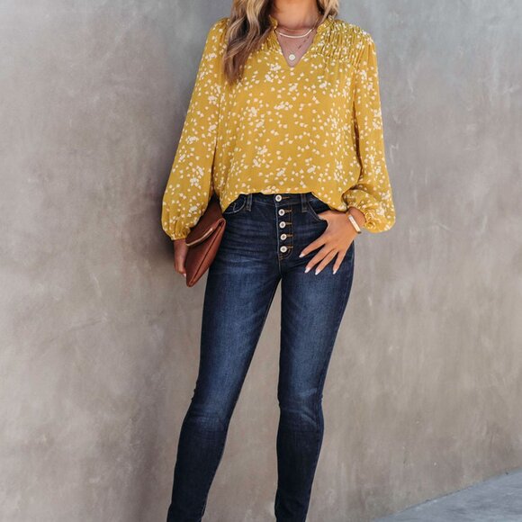 Yellow Autumn Split Neck Dot Printed Crinkled Blouse Size Large - Picture 4 of 5